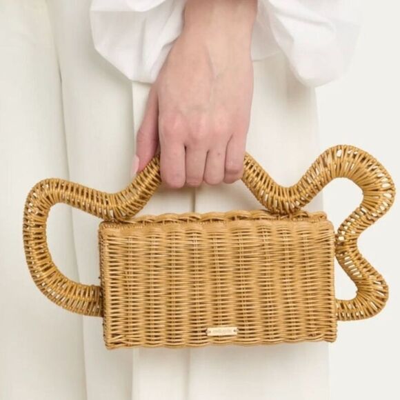 cult gaia Handbags - Cult Gaia Elsa Wavy Rattan Clutch Bag- Wearable Abstract  Art Wick Rattan
